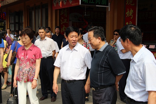 6胡主委一行到溱潼风情特色小镇调研1.JPG